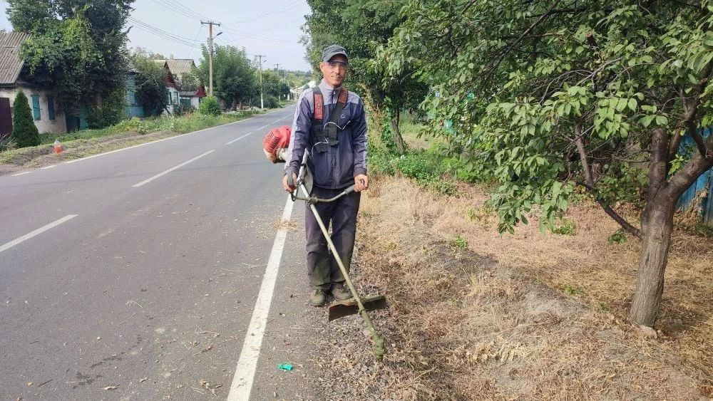 В пгт Городище прошли очередные субботники: поселок стал чище и уютнее