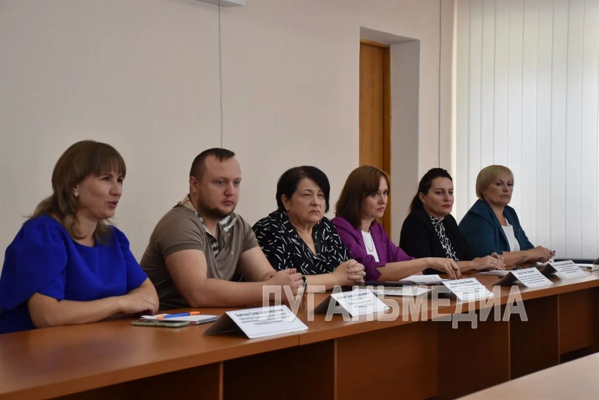 Традиционная встреча с семьями погибших участников СВО прошла на базе Кировской городской администрации Традиционная встреча с семьями погибших участников СВО прошла на базе Кировской городской администрации