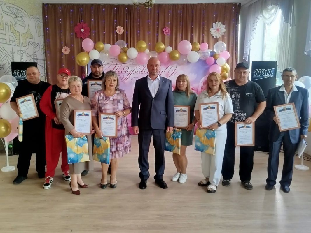 В городе Горское прошло торжественное мероприятие, посвящённое двум знаменательным датам — 128-й годовщине со дня основания города и Дню шахтёра В городе Горское прошло торжественное мероприятие, посвящённое двум знаменательным датам — 128-й годовщине со дня основания города и Дню шахтёра