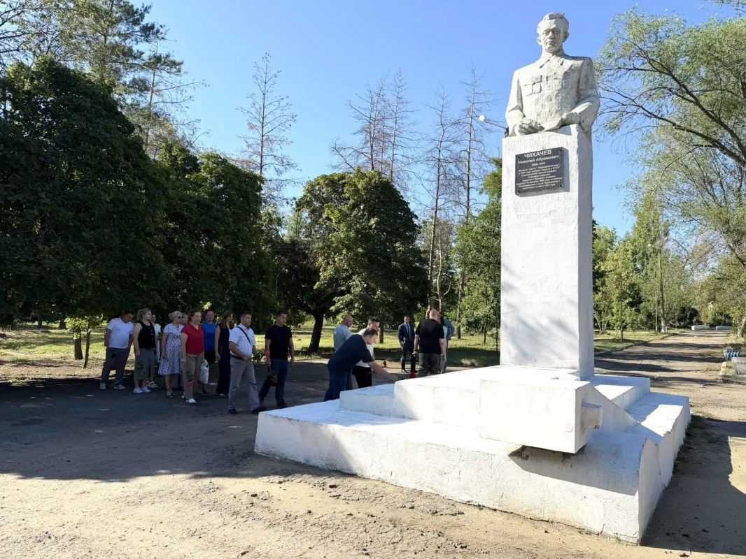Сергей Колягин: Последнее воскресенье августа мы отмечаем сразу два праздника: День города и День шахтера Сергей Колягин: Последнее воскресенье августа мы отмечаем сразу два праздника: День города и День шахтера