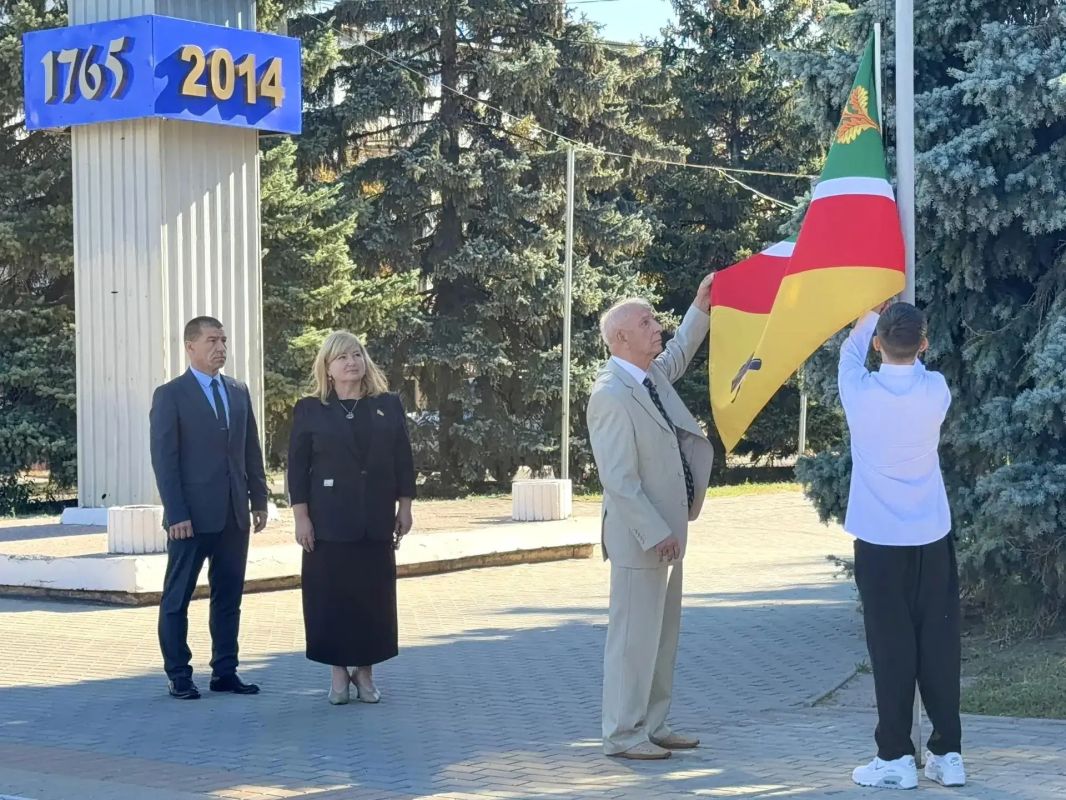 Сегодня наш любимый Первомайск отмечает свой 261-й день рождения Сегодня наш любимый Первомайск отмечает свой 261-й день рождения