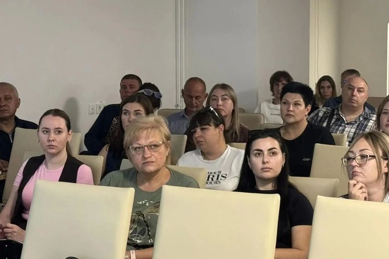 Безопасность граждан — в приоритете: в ЛНР готовят к запуску систему «112» Безопасность граждан — в приоритете: в ЛНР готовят к запуску систему «112»