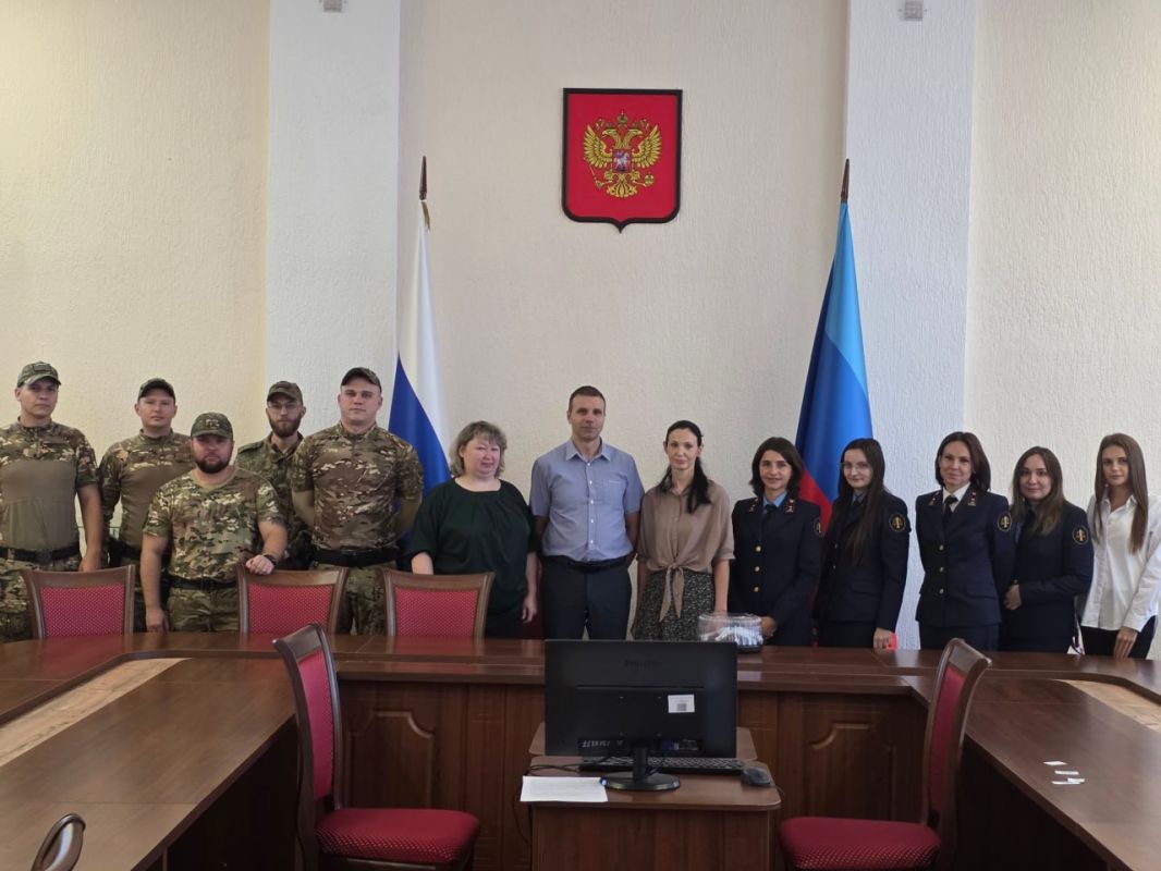 В Верховном Суде ЛНР состоялся турнир по шашкам В Верховном Суде ЛНР состоялся турнир по шашкам