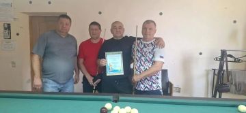 Славяносербск отметил День шахтера турнирами по шахматам и бильярду