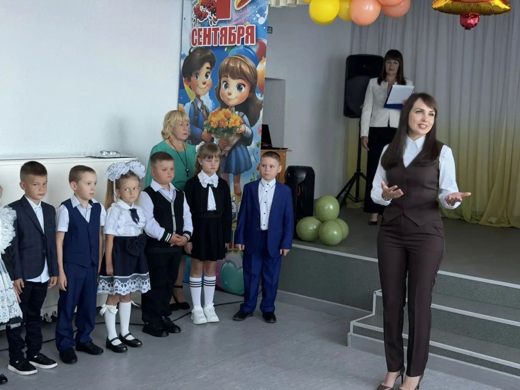 Яна Сылкина: Сегодня первый звонок прозвучал во всех школах Северодонецка Яна Сылкина: Сегодня первый звонок прозвучал во всех школах Северодонецка