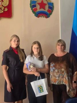 Двойной праздник: День знаний и первый паспорт