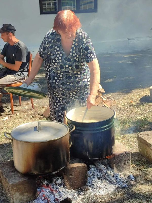 30 августа в жилмассиве Анненка было по-особенному шумно и радостно 30 августа в жилмассиве Анненка было по-особенному шумно и радостно