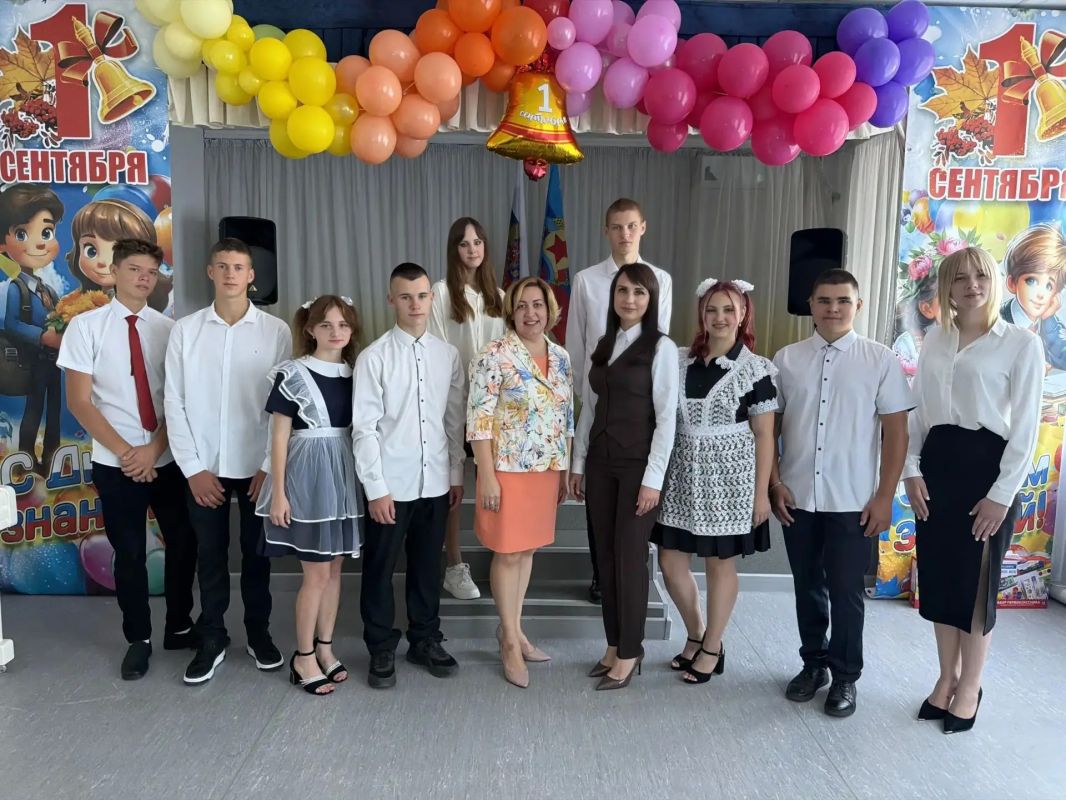 Яна Сылкина: Сегодня первый звонок прозвучал во всех школах Северодонецка Яна Сылкина: Сегодня первый звонок прозвучал во всех школах Северодонецка