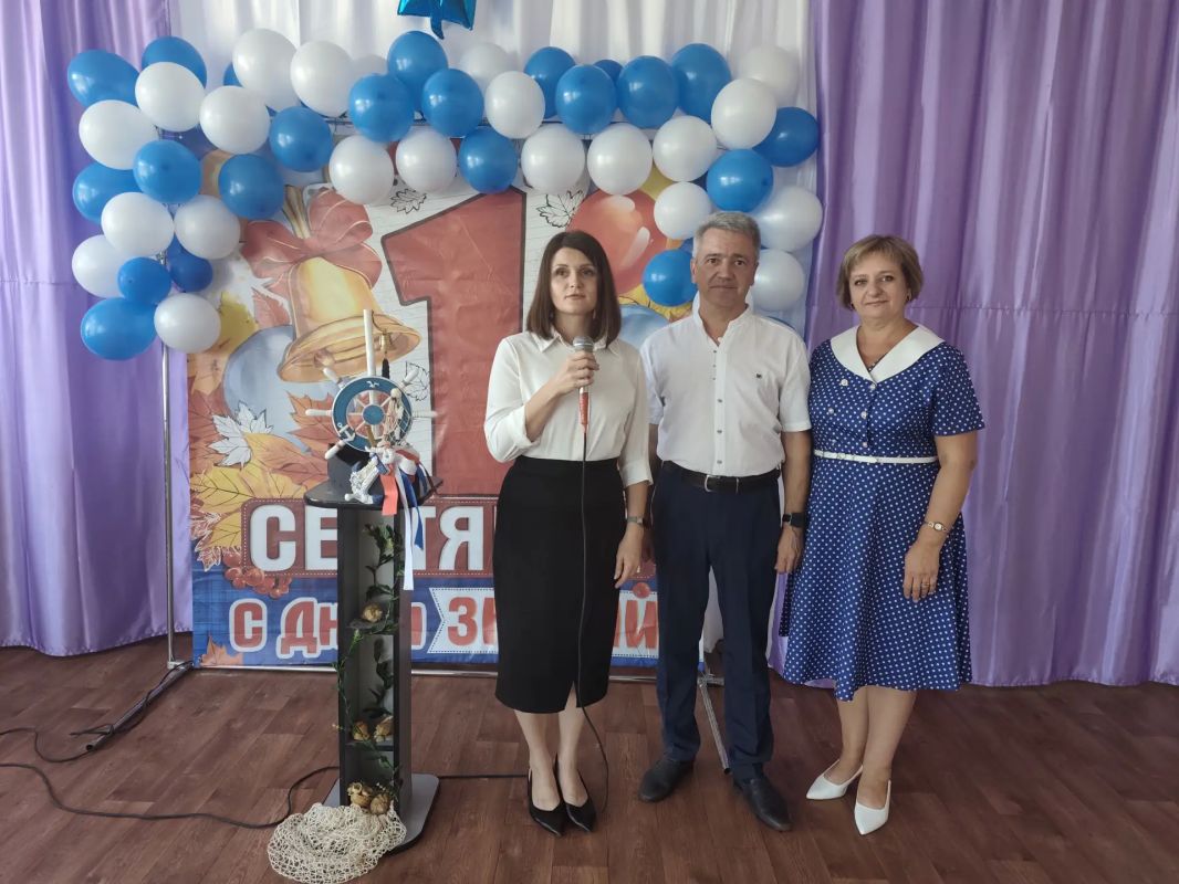 Сегодня специалисты территориального отделения Государственного казенного учреждения «Республиканский центр занятости населения Луганской Народной Республики» в городе Краснодоне и Краснодонском районе стали гостями на... Сегодня специалисты территориального отделения Государственного казенного учреждения «Республиканский центр занятости населения Луганской Народной Республики» в городе Краснодоне и Краснодонском районе стали гостями на...