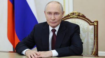 Путин поздравил молодежь и педагогов с Днем знаний