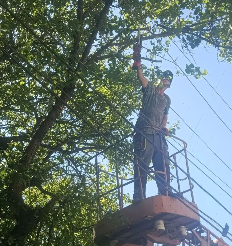 Коммунальными службами проведены работы на территории города