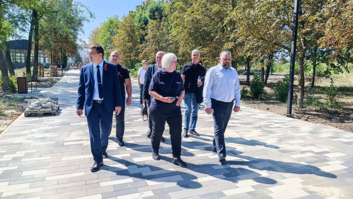 В День освобождения Брянки от немецко-фашистских захватчиков город вновь обратился к своей истории В День освобождения Брянки от немецко-фашистских захватчиков город вновь обратился к своей истории