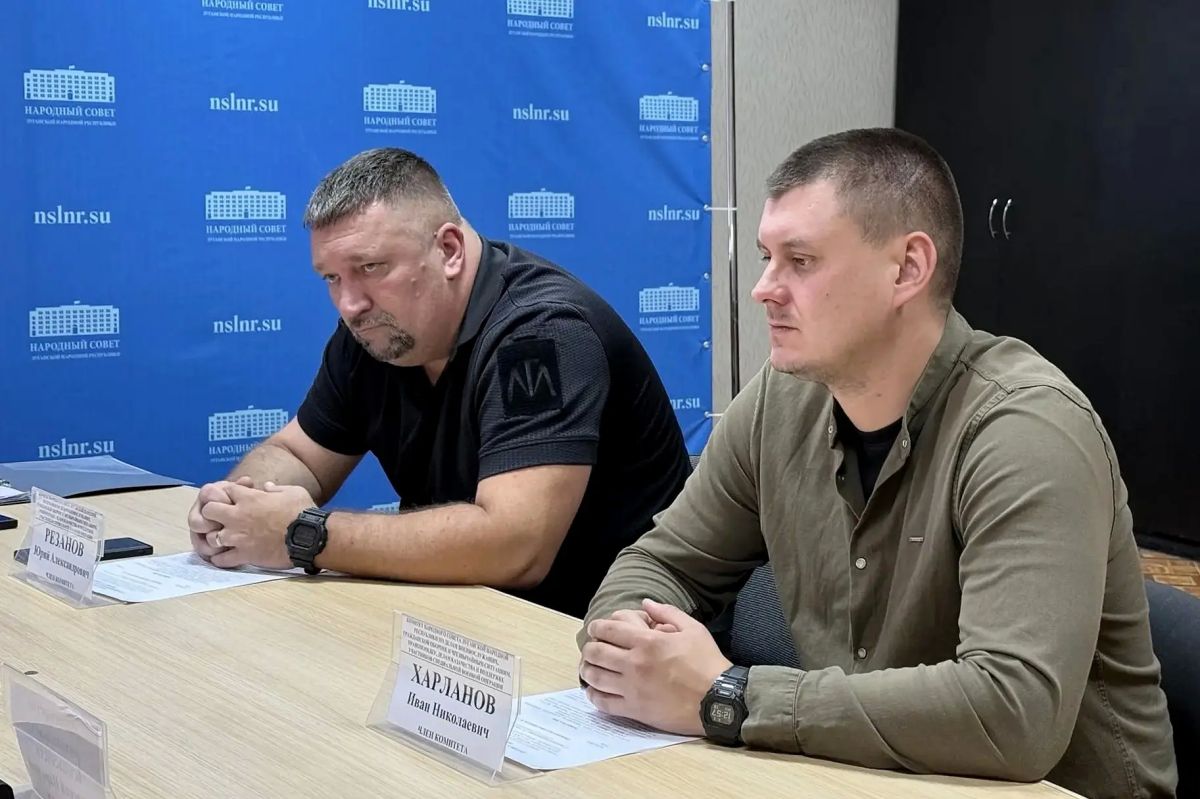 В Комитете по обороне обсудили механизмы взаимодействия с Министерством региональной безопасности ЛНР В Комитете по обороне обсудили механизмы взаимодействия с Министерством региональной безопасности ЛНР