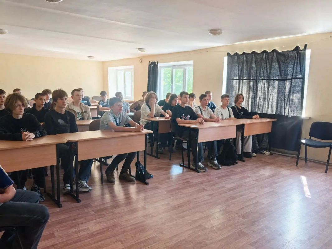 День солидарности в борьбе с терроризмом: студенты колледжа СТИ посмотрели фильм «Предательство»