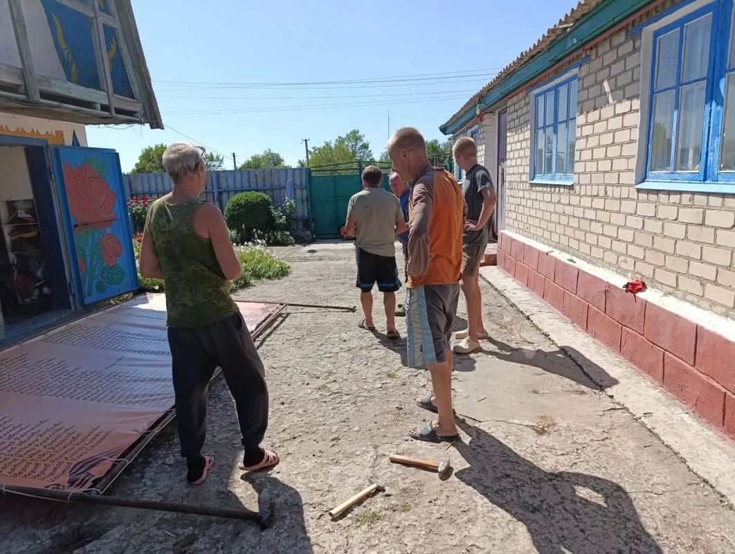 В селе Лобачево открыли стенды погибшим воинам Великой Отечественной В селе Лобачево открыли стенды погибшим воинам Великой Отечественной