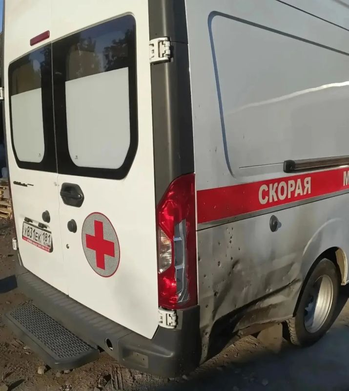 Боевики ВФУ нанесли удар по бригаде скорой помощи в Рубежном