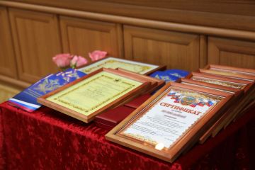 В УФСИН России по ЛНР состоялась церемония награждения сотрудников, добившихся высоких результатов в службе