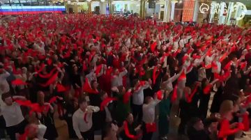 «Калинка» объединила 5 тысяч человек перед фестивалем в Екатеринбурге