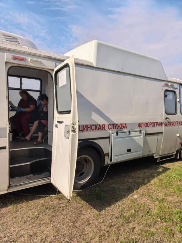 Специалисты Новопсковской ЦРМБ провели выездной прием жителей с. Трембачово Специалисты Новопсковской ЦРМБ провели выездной прием жителей с. Трембачово