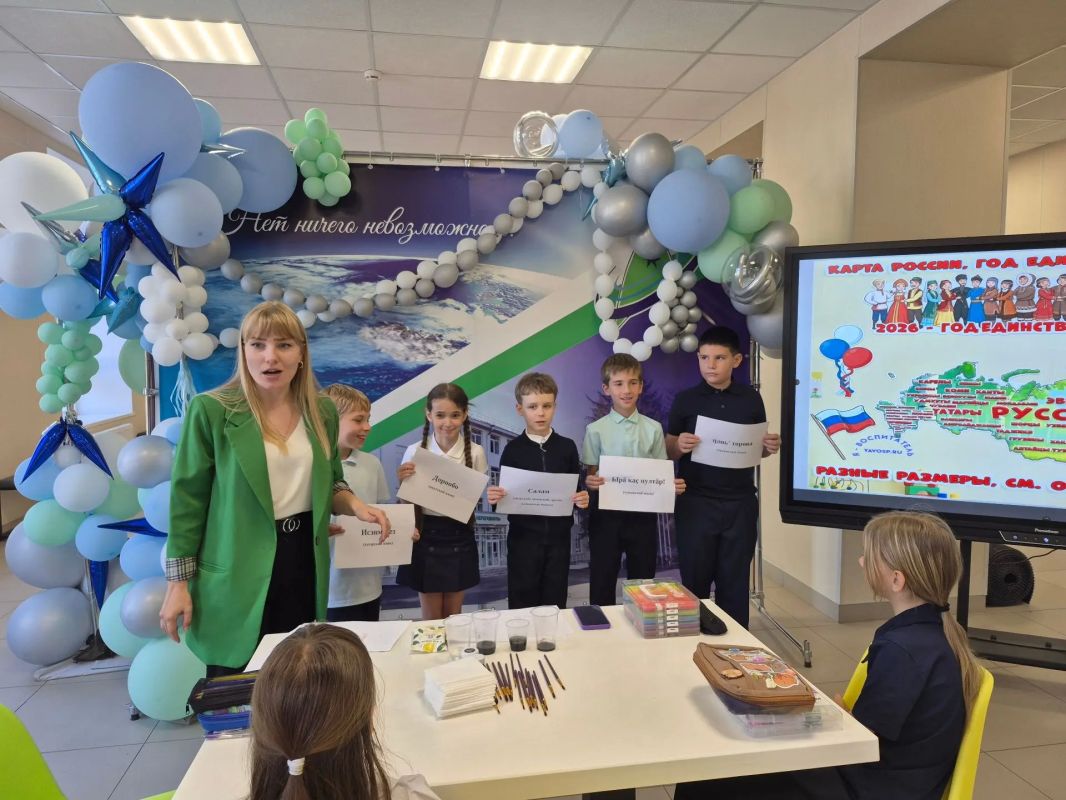 Прикосновение к красоте родного слова: в учебно-воспитательном комплексе имени Г. Т. Берегового прошло тематическое мероприятие Прикосновение к красоте родного слова: в учебно-воспитательном комплексе имени Г. Т. Берегового прошло тематическое мероприятие