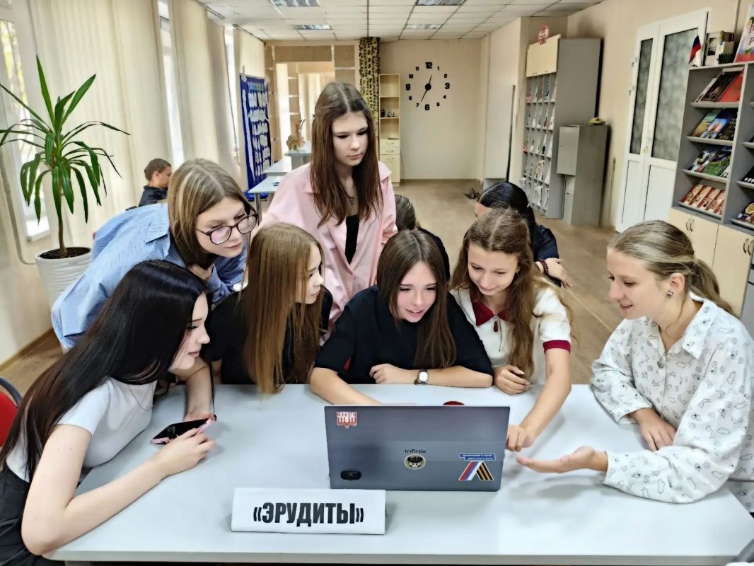 Славься, город Алчевск, на века! Славься, город Алчевск, на века!