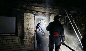 Пожарные спасли дом пенсионера в Старобельском районе