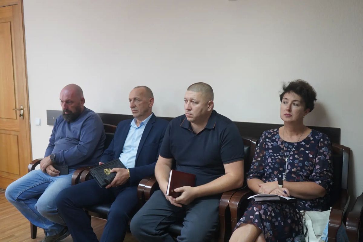 Игорь Ковальчук: Значительная часть личного приёма была посвящена вопросам жилищнокоммунального хозяйства Игорь Ковальчук: Значительная часть личного приёма была посвящена вопросам жилищнокоммунального хозяйства