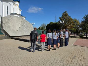 В Краснодонском филиале УИИ УФСИН России по ЛНР состоялось мероприятие, посвященное Дню создания «Молодой гвардии»