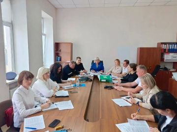 Более 120 вопросов рассмотрели на заседании Комиссии по делам несовершеннолетних и защите их прав