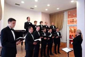 «Гимны вечности» в Луганске: духовная музыка объединила народы