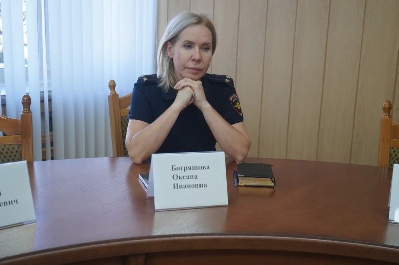 Проведено заседание Комиссии по делам несовершеннолетних и защите их прав Проведено заседание Комиссии по делам несовершеннолетних и защите их прав