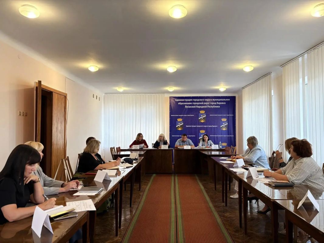 Интересы детей в приоритете: итоги очередного заседания комиссии Интересы детей в приоритете: итоги очередного заседания комиссии