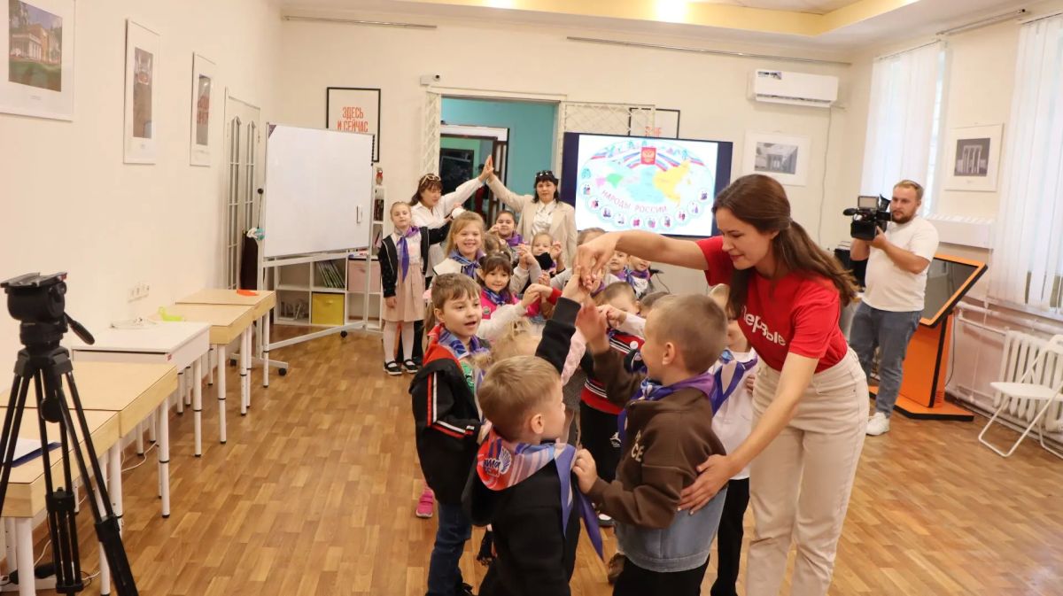 8 сентября - День языков народов Российской Федерации 8 сентября - День языков народов Российской Федерации
