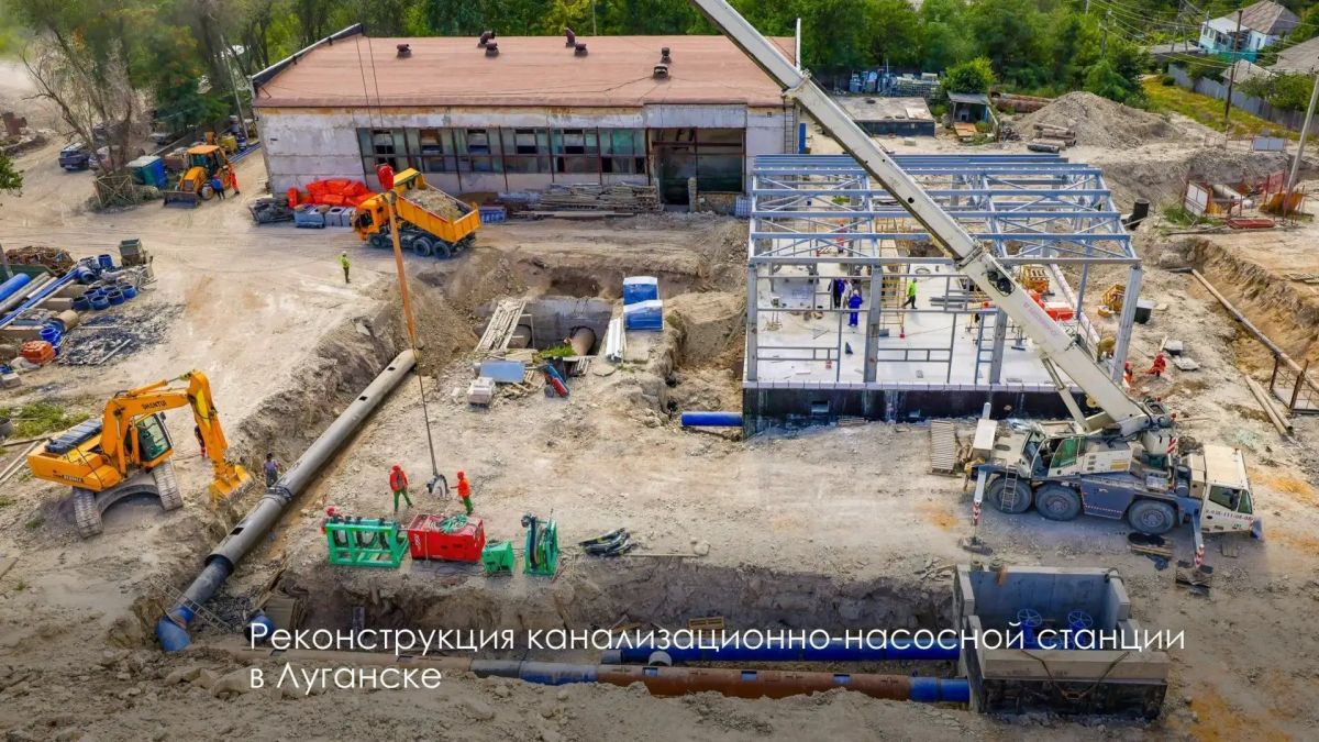 Московские коммунальщики продолжают восстанавливать инженерные сети Московские коммунальщики продолжают восстанавливать инженерные сети