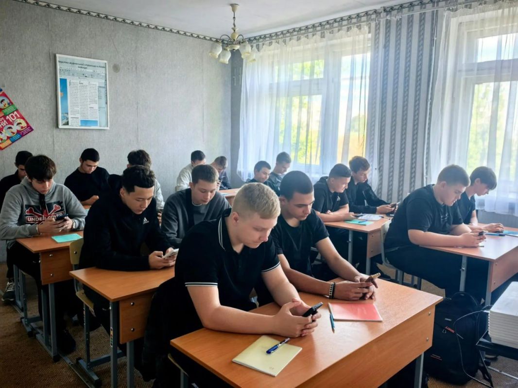 Студенты приняли участие в Евразийском диктанте по цифровой безопасности Студенты приняли участие в Евразийском диктанте по цифровой безопасности
