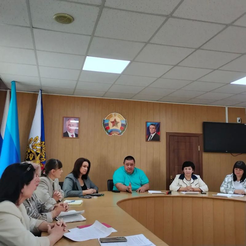 В Ровеньках обсудили трудоустройство и поддержку участников СВО В Ровеньках обсудили трудоустройство и поддержку участников СВО