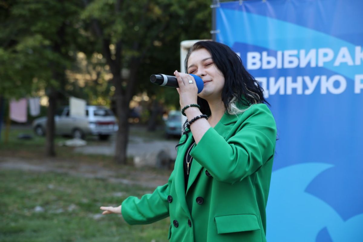В столице ЛНР состоялись встречи с жителями в рамках «Выборного десанта» В столице ЛНР состоялись встречи с жителями в рамках «Выборного десанта»