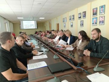 В Ровеньках состоялся городской семинар по профилактике деструктивных явлений в детской и молодежной среде