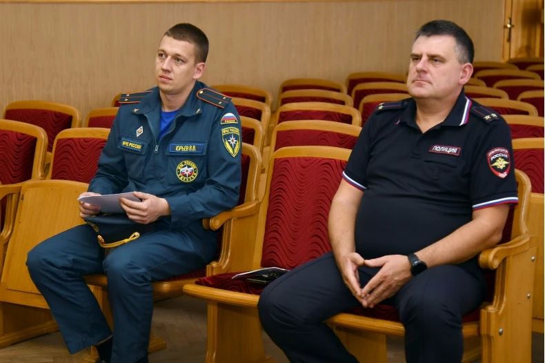В Администрации Свердловского муниципального округа состоялось первое заседание межведомственной рабочей группы по делам казачества В Администрации Свердловского муниципального округа состоялось первое заседание межведомственной рабочей группы по делам казачества