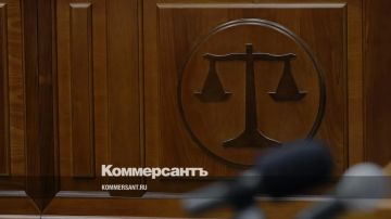 На 10 суток арестовал суд в Екатеринбурге кандидата в свердловское заксобрание от «Яблока» Александра Куделькина за демонстрацию экстремистской символики