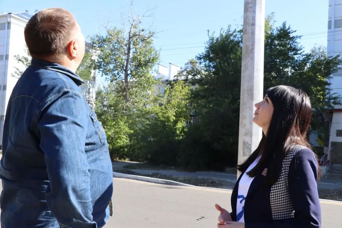 В Северодонецке продолжается обновление наружного освещения по Народной программе Единой России В Северодонецке продолжается обновление наружного освещения по Народной программе Единой России