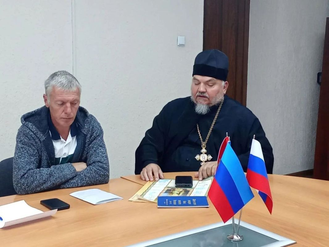 Роман Лысенко: В Алчевске состоялось шестьдесят первое очередное заседание Совета городского округа Роман Лысенко: В Алчевске состоялось шестьдесят первое очередное заседание Совета городского округа