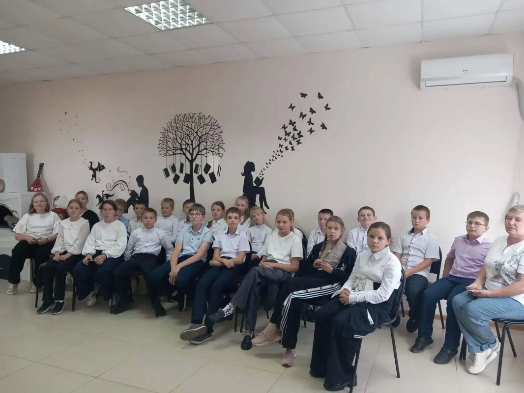 Перевальские ребята посетили онлайн-встречи с оренбургскими друзьями Перевальские ребята посетили онлайн-встречи с оренбургскими друзьями