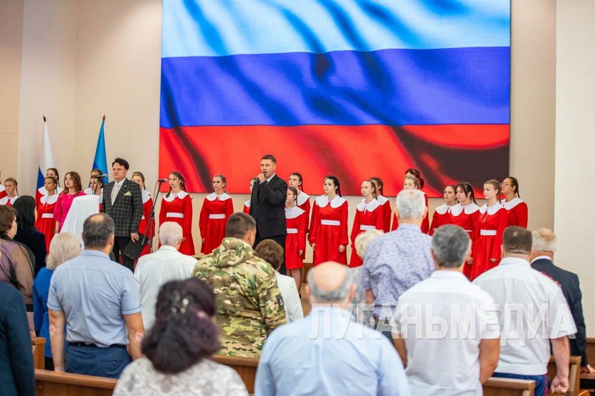 В столице ЛНР назвали нового почетного гражданина Луганска В столице ЛНР назвали нового почетного гражданина Луганска