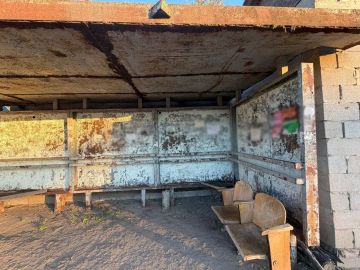 Луганчане показали страшную и размытую канализацией остановку на кольце «квартал Якира»