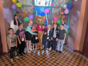 В Ольховском городском доме культуры состоялась конкурсно-игровая программа для детей ко Дню поселка «С Днем рождения, мой поселок!»
