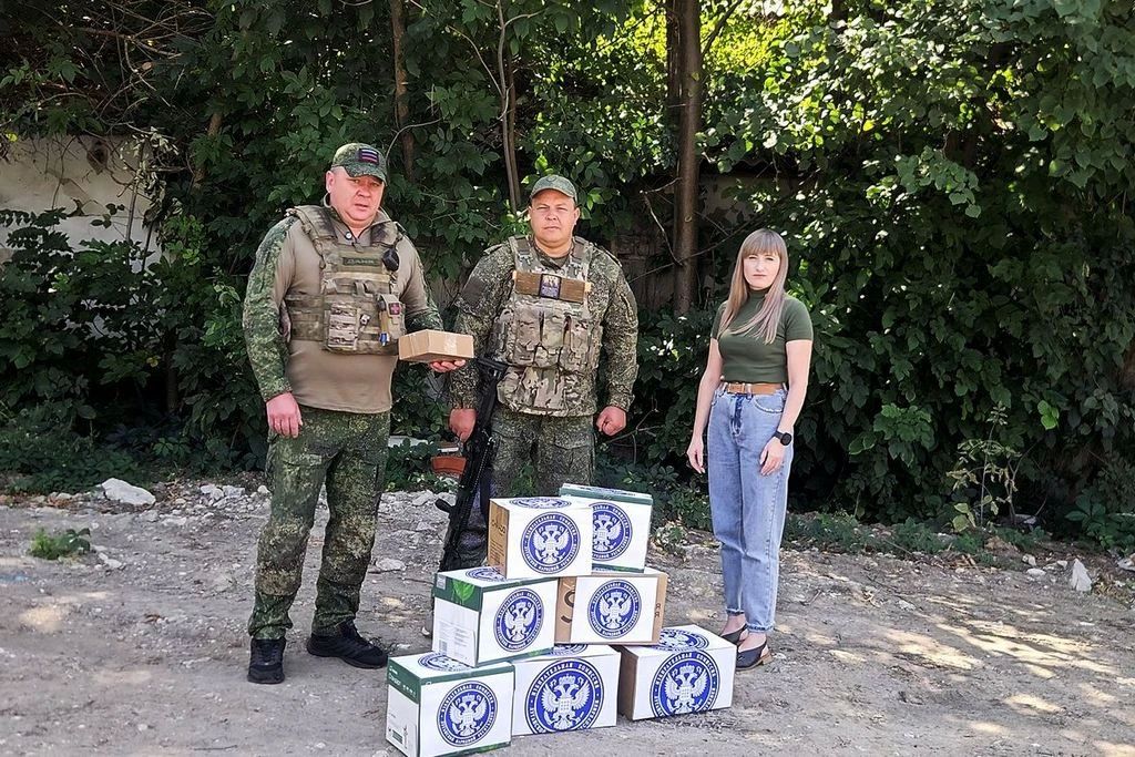 Избирком ЛНР передал бойцам СВО детектор дронов и необходимое снаряжение