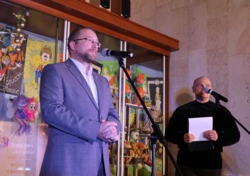Роман Олексин: Сегодня в Луганском республиканском академическом театре кукол — особенный день