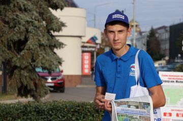 «Выборный десант» побывал в самом центре Луганска