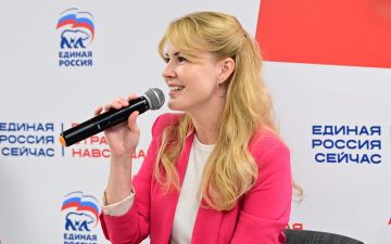 Дарья Лантратова: На форуме «Будущее» в Штабе общественной поддержки говорили о возможностях для молодежи